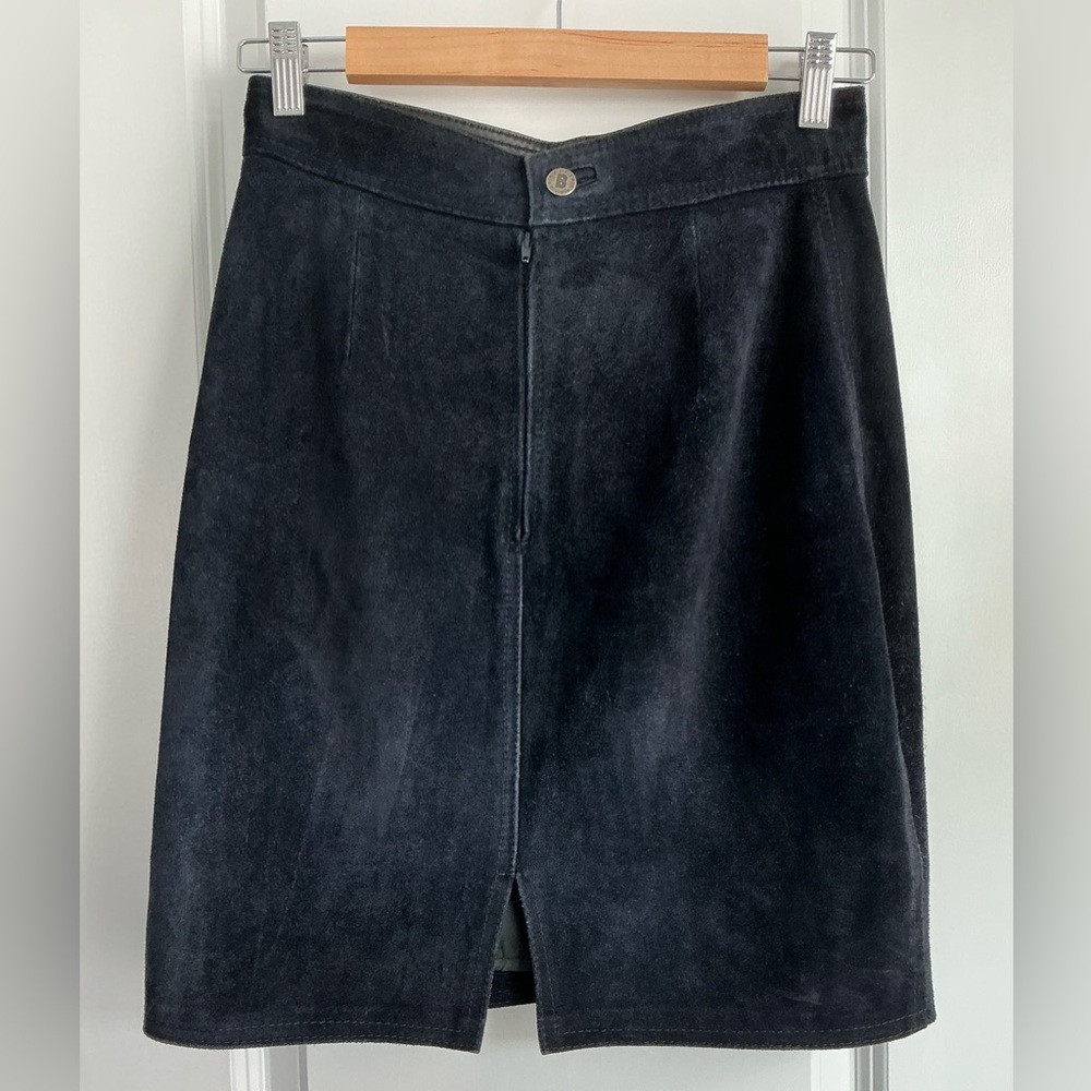 Vintage United Colors of Benetton Suede Skirt Size 42 (US 6)